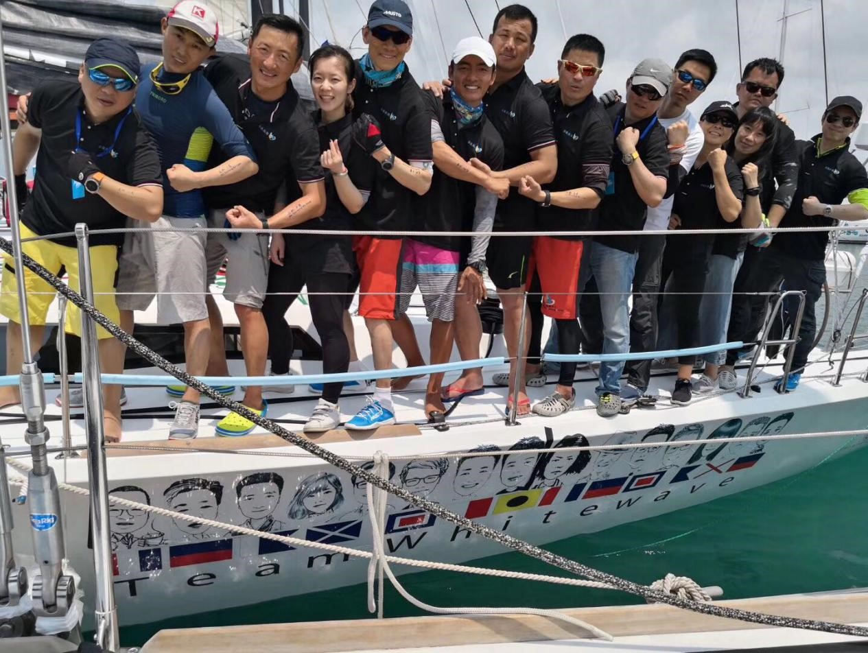静想科技白浪航海中心帆船队•三亚号
